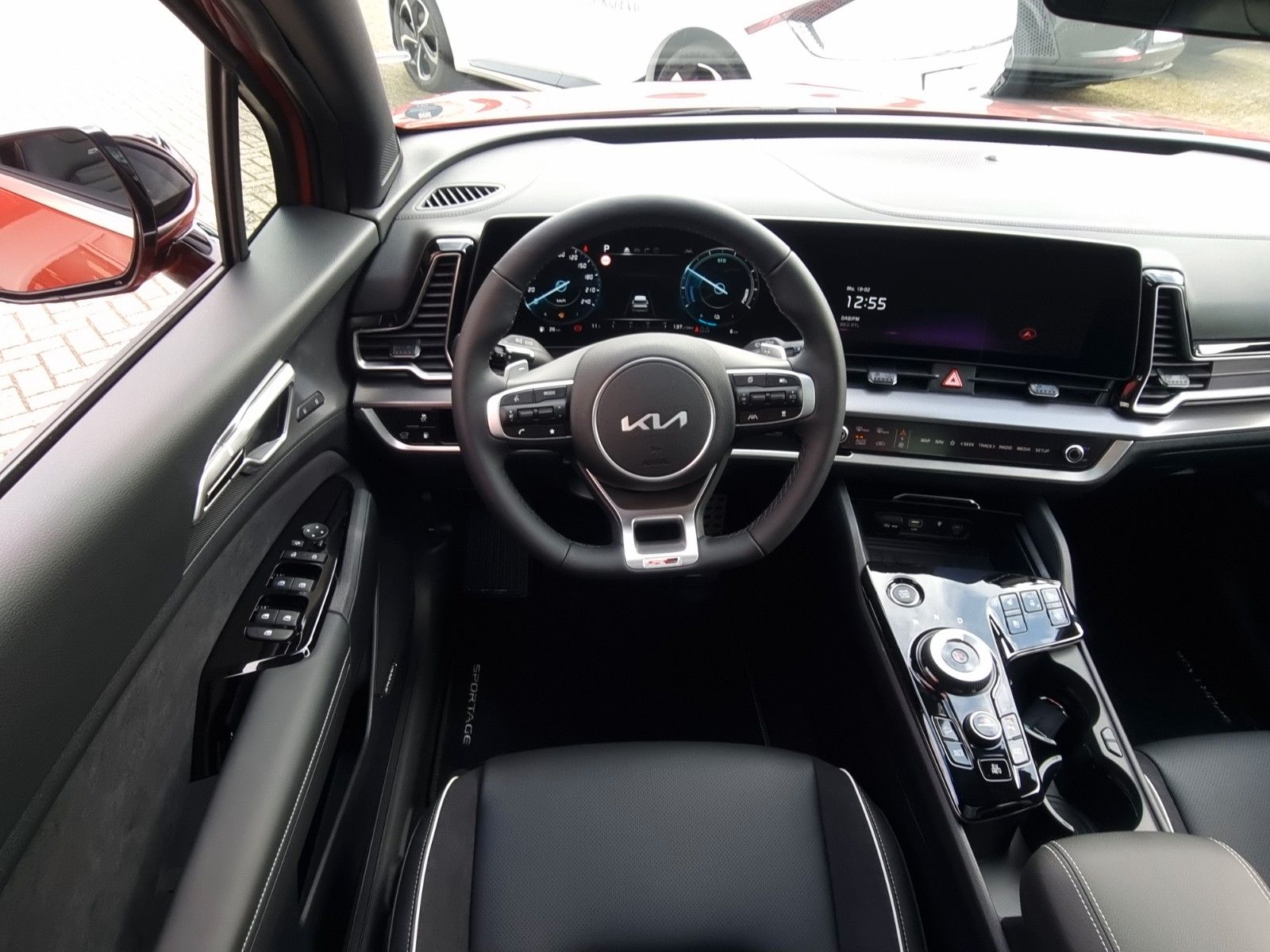 Fahrzeugabbildung Kia Sportage 1.6 T-GDI Plug-in Hybrid Auto 4WD