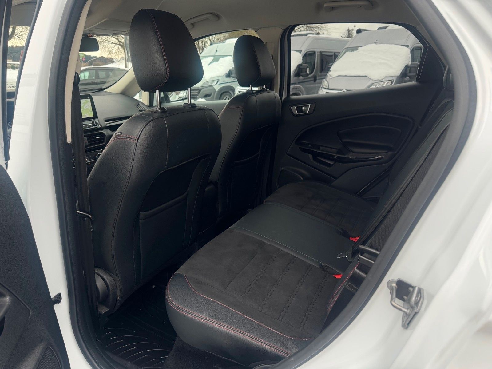 Fahrzeugabbildung Ford EcoSport ST-line Navi AHK Teilleder Ambiente