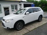 Mitsubishi Outlander PHEV Top 4WD plug -in HYBRID - Mitsubishi Outlander in Wuppertal