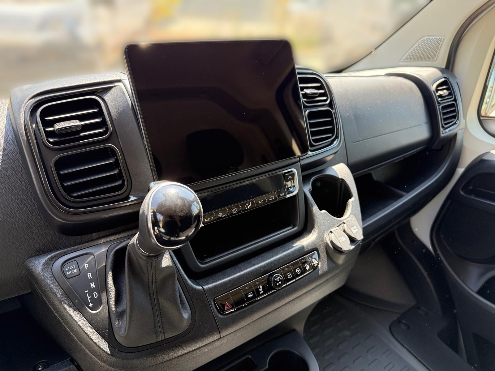 Fahrzeugabbildung Fiat Ducato Maxi 35 L4H2 Kastenwagen 180 AT