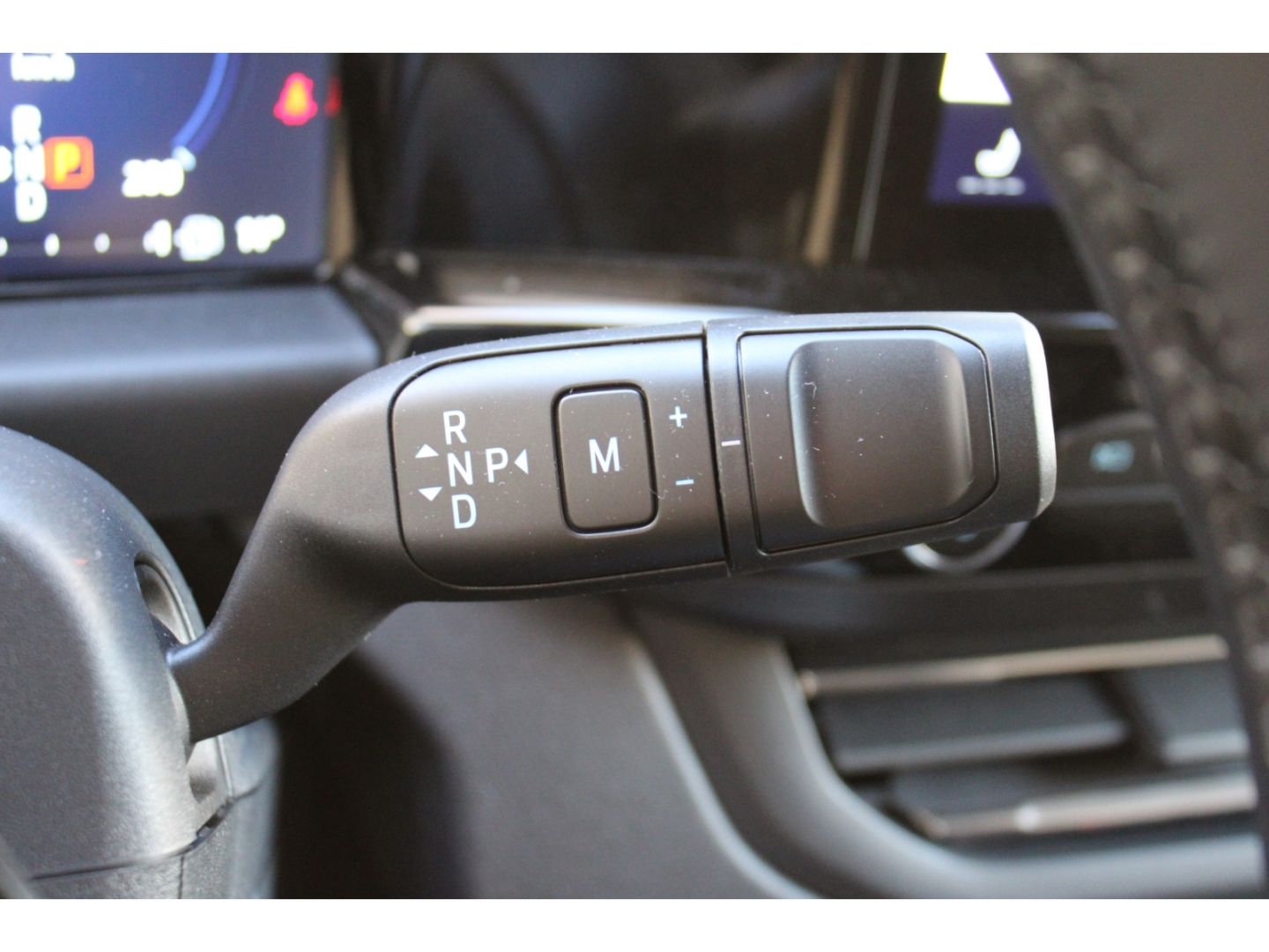 FORD Tourneo Custom 320 L1 Titanium X Matrix ACC AHK - Image 17