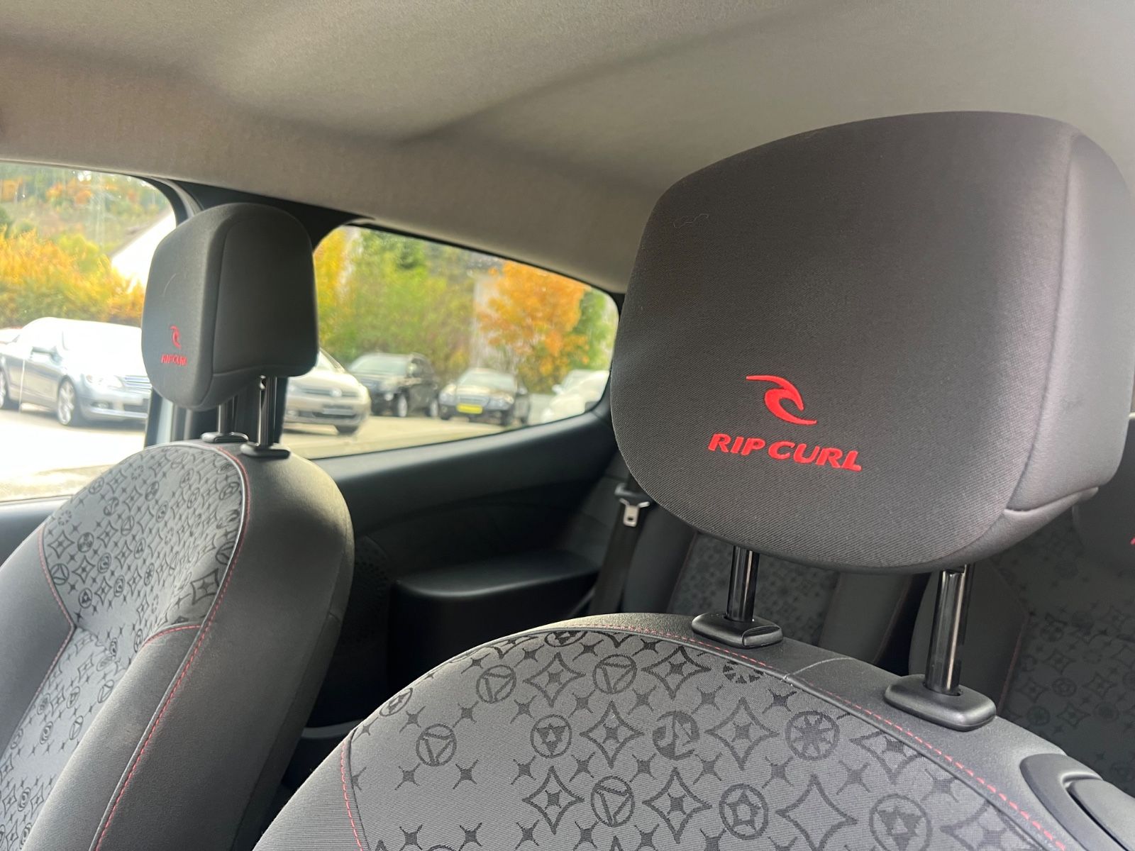 Fahrzeugabbildung Renault Twingo Rip Curl * 1.HAND *
