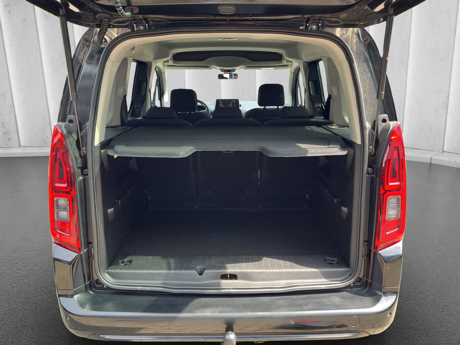 Fahrzeugabbildung Opel Combo Life - e Ultimate