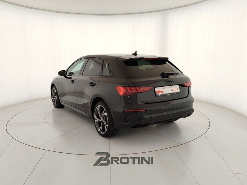 Audi A3 Sportback 45 TFSI e S tronic S line Edit imagem 2