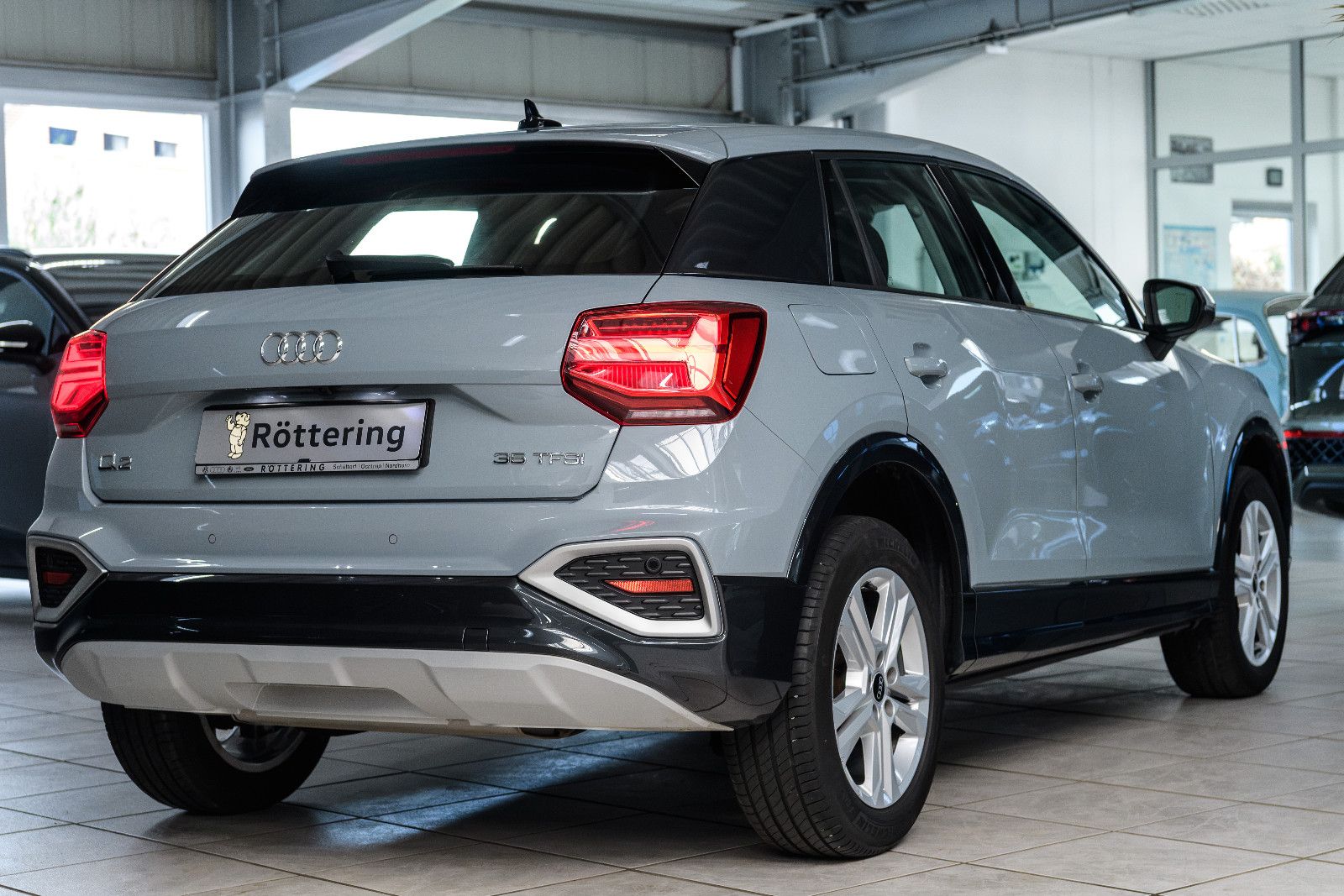 Fahrzeugabbildung Audi Q2 35 TFSI +Kamera +Sitzheizung +DAB