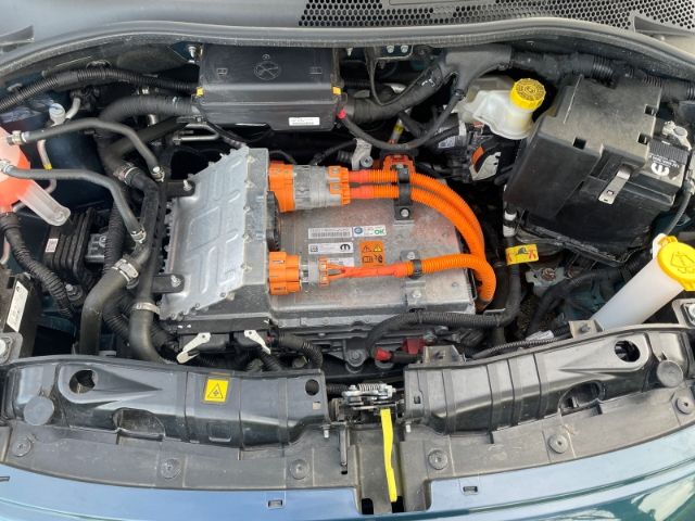 Fahrzeugabbildung Fiat 500e Cabrio LA Prima Batterie 42 kWh Sitzheizung