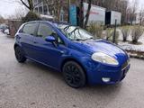 Fiat Punto 1.4 Klima Navi  - Fiat Punto Gebrauchtwagen in München
