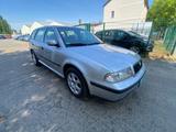 Skoda Octavia Kombi Aut.+ Schiebedach+PDC+Klima - gebrauchte Skoda Octavia aus dem Jahr 1999