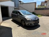 Peugeot 5008 Allure 2.0 HDi 7 Sitzer Klimaautomatik Sitz - Peugeot 5008 aus 2012