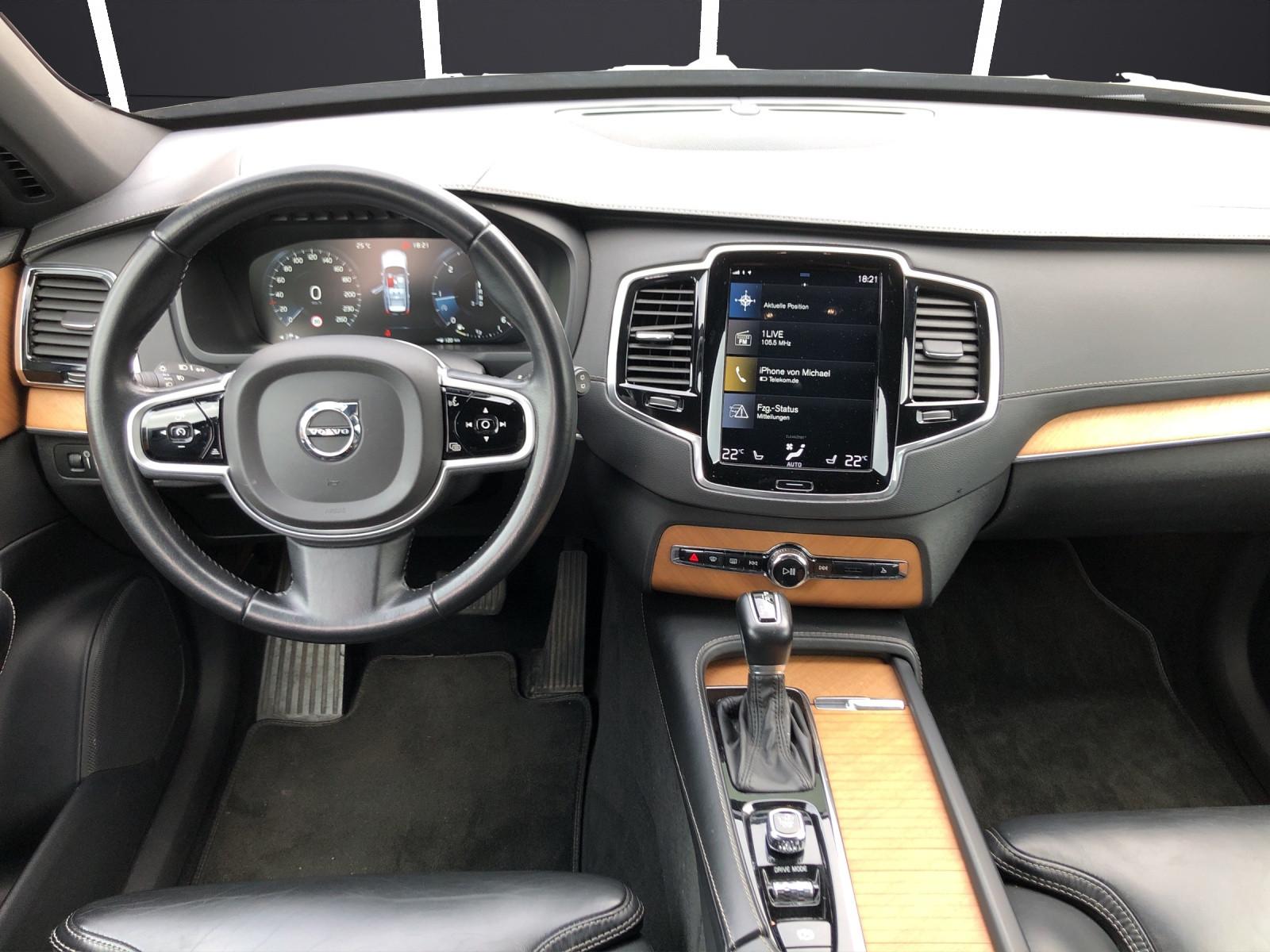 Volvo XC90 D5 AWD Geartronic Inscription -2S-Räder-