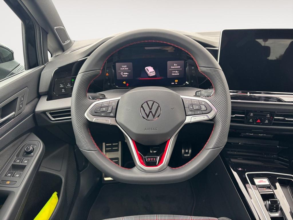 Volkswagen Golf 13