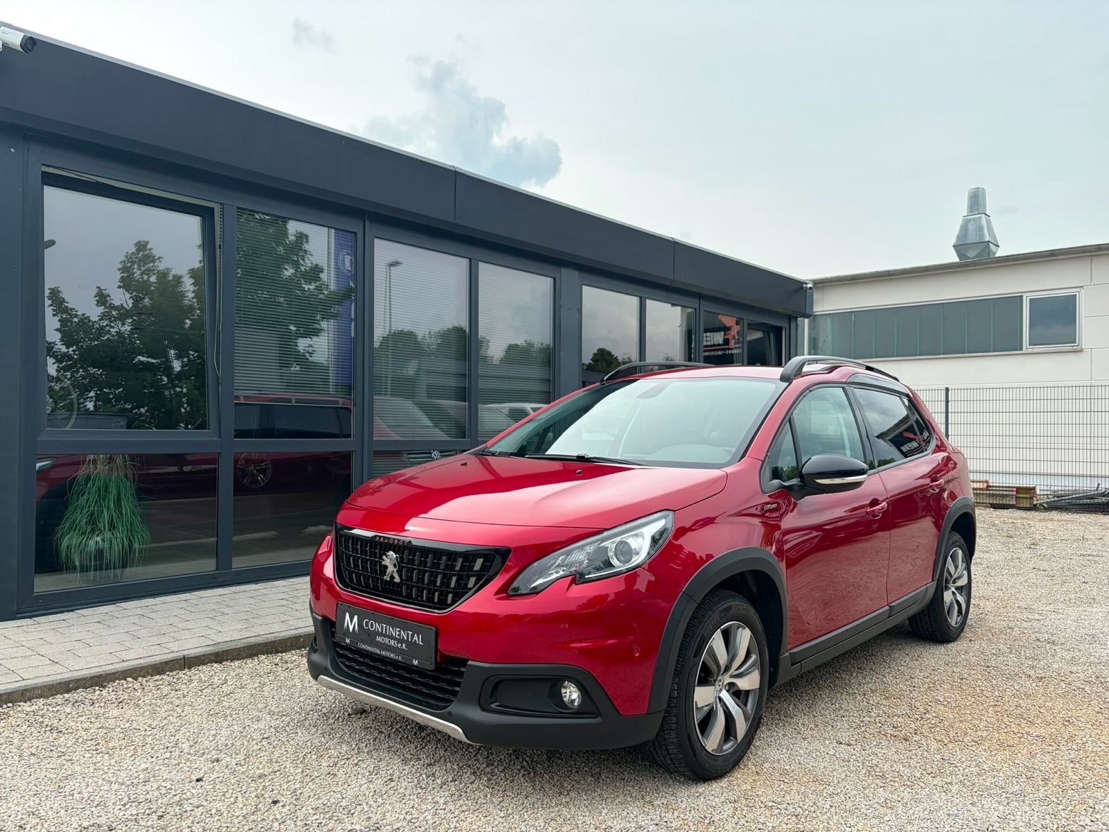 PEUGEOT 2008 2008 GT-Line*Automatik*Kamera*Klimaauto*Tempomat, Ansicht 2