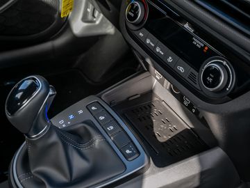 Hyundai i10 1.0 Trend Kamera Navi Spurhalteassistent