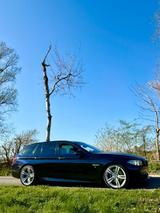 BMW 530d xDrive Touring A -