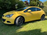 Opel Astra J GTC Edition - Opel Astra aus 2011: Coupé