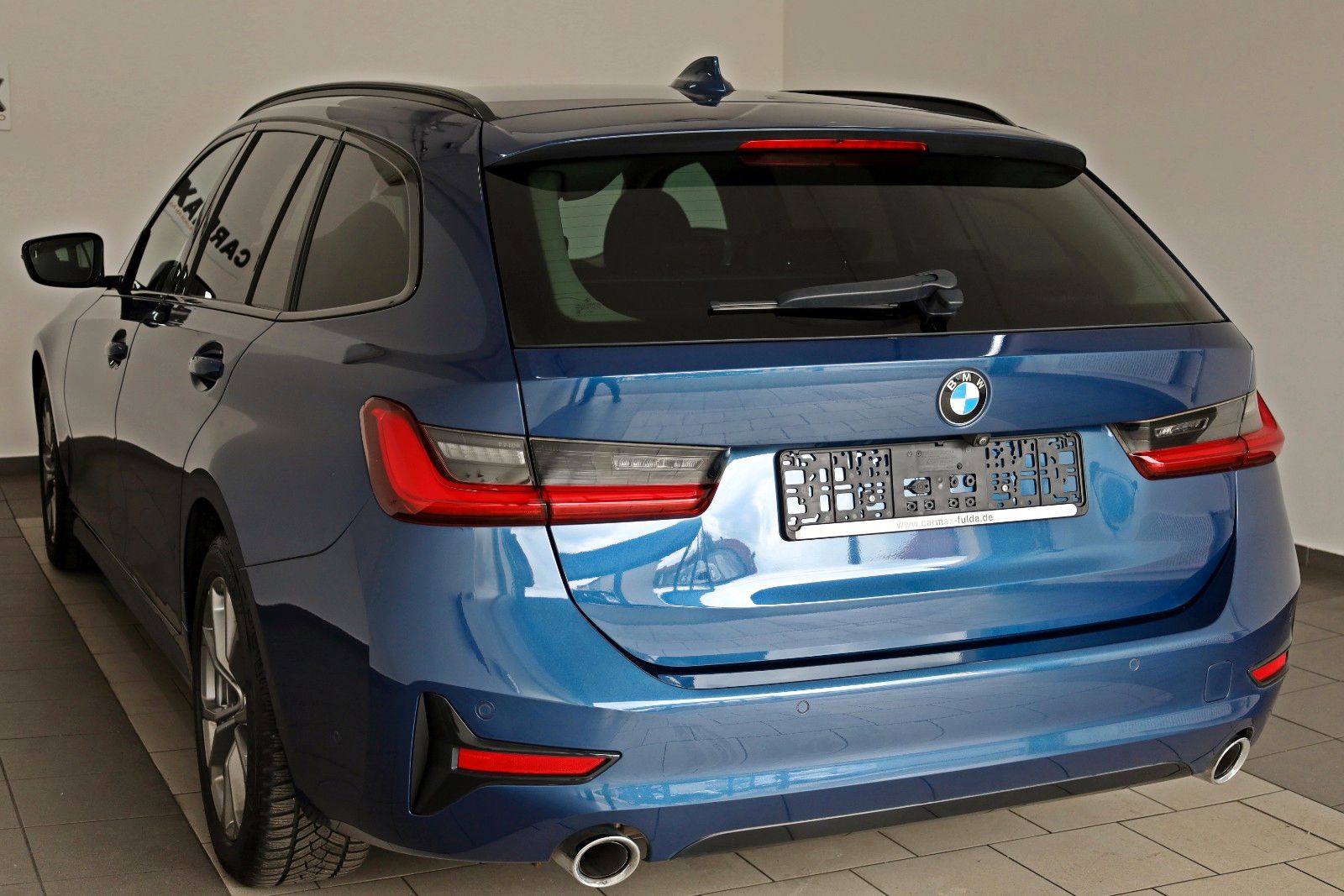 Fahrzeugabbildung BMW 330d xDrive Touring Sport Line T.Leder,Navi,LED