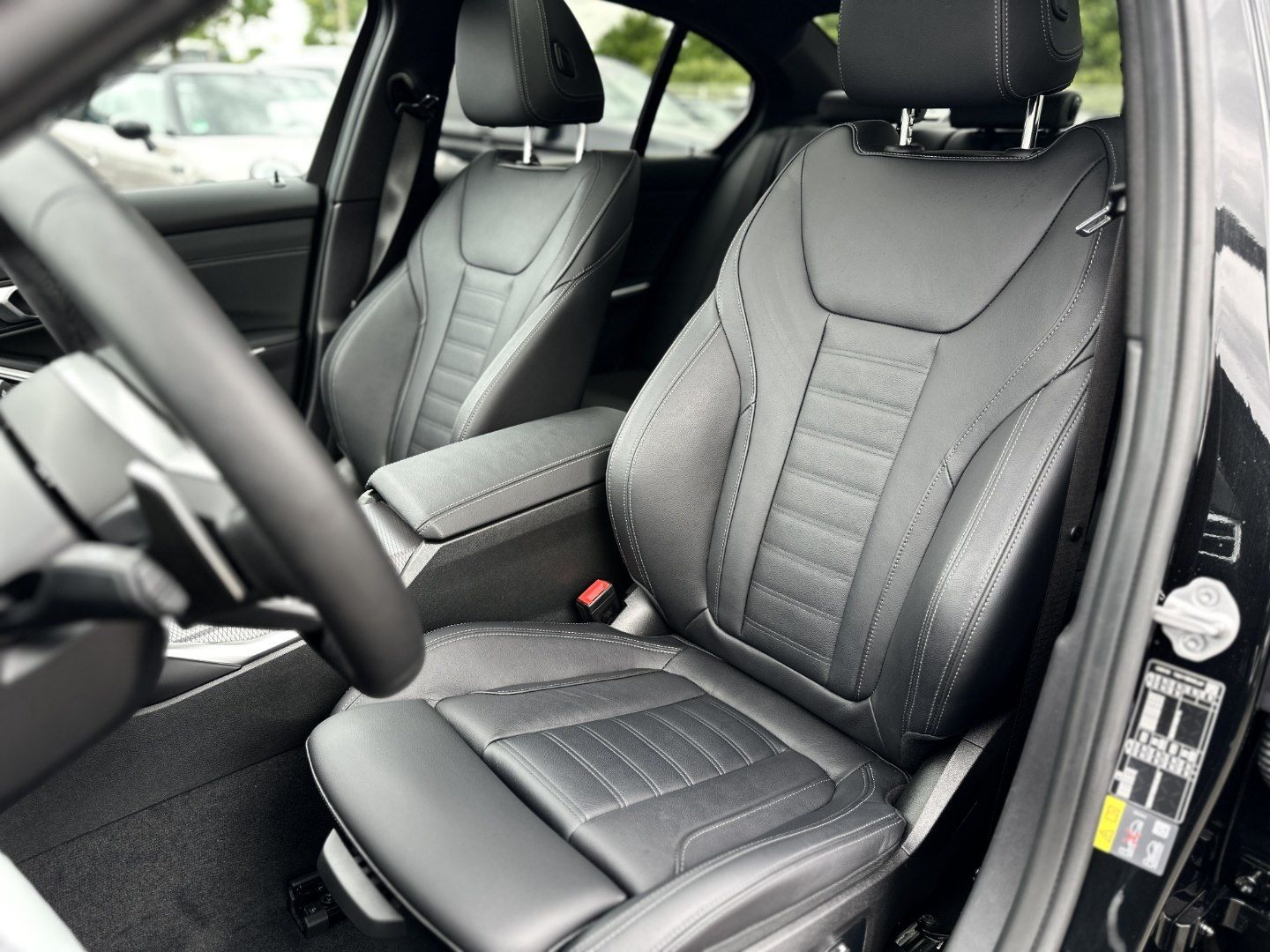 BMW 330 - Bild 11