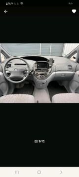 Toyota previa 2.4  lineg  sol  6 Sitzer - Toyota Avensis aus 2000