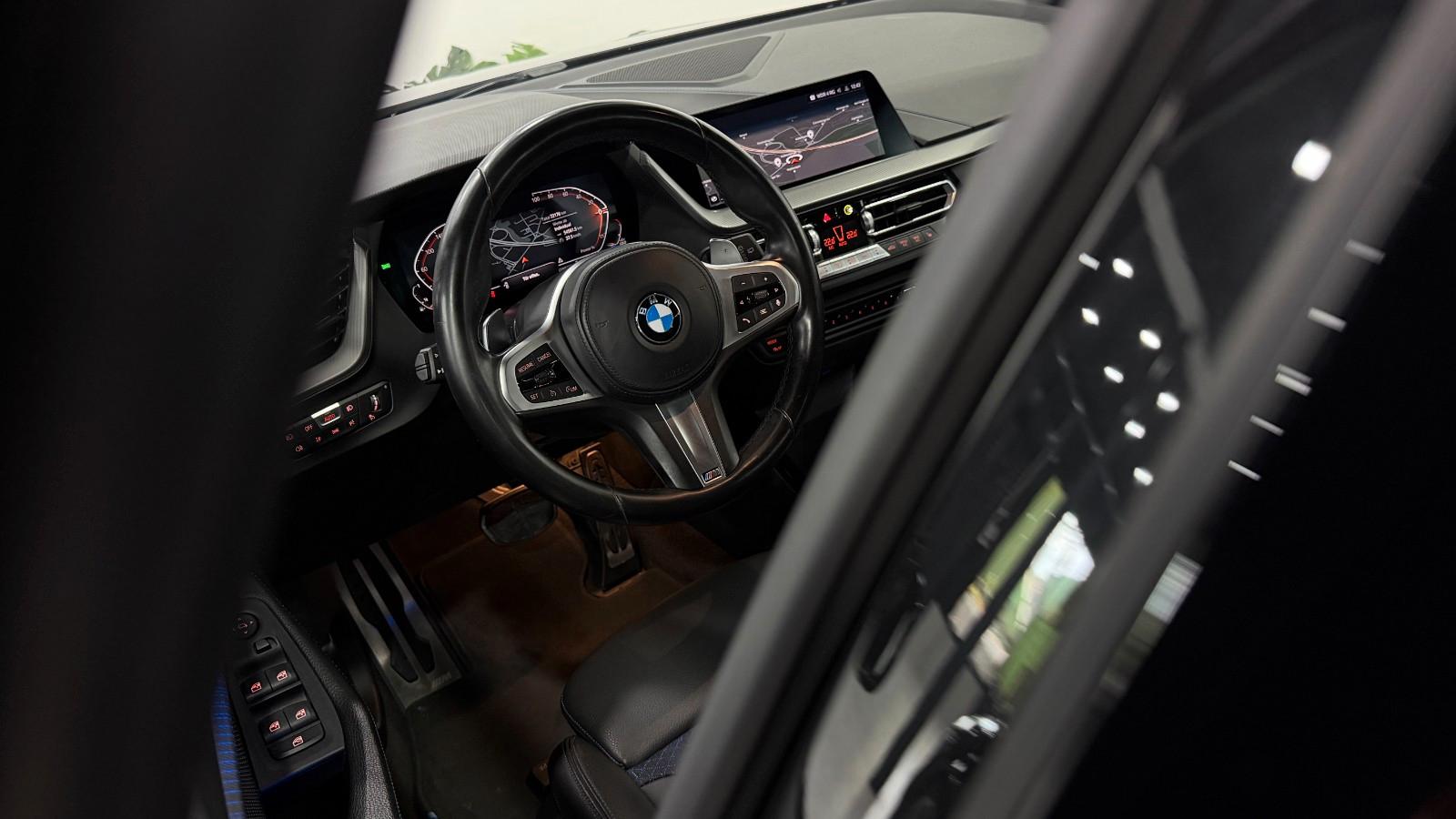 BMW 120i M Sport/HiFi/LED/LC-Prof./Navi/CarPlay/DAB