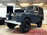Land Rover Serie II 88" RESTOMOD CUSTOM - Land Rover Serie II mit Benzin-Antrieb