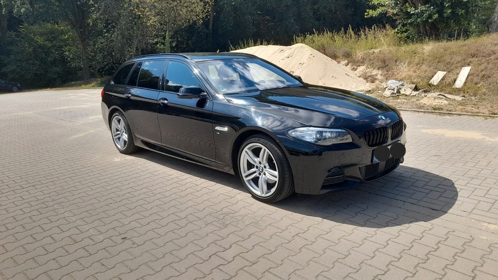 Image of BMW 520