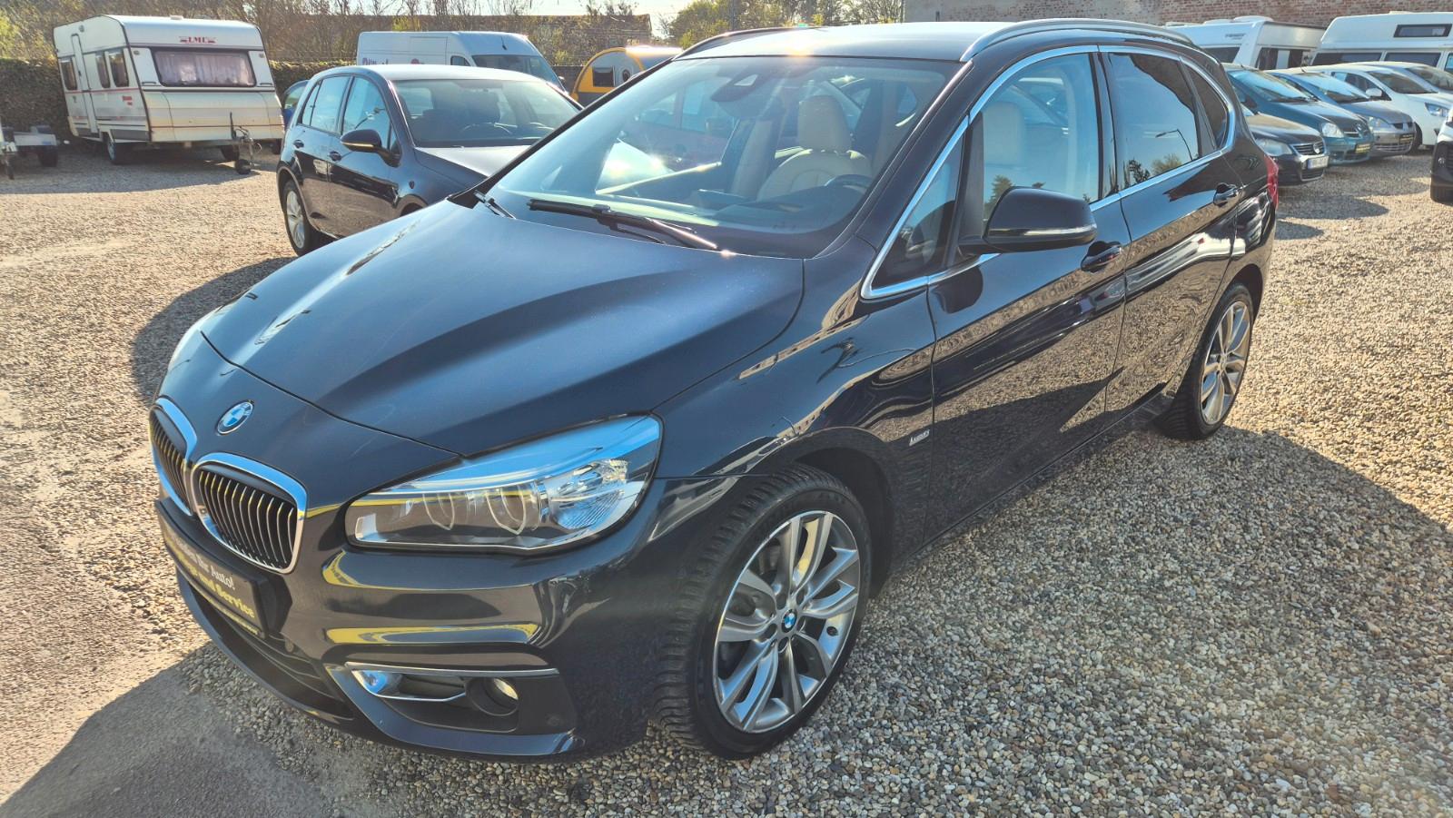 BMW 218 2 Active Tourer 218 i Luxury Line