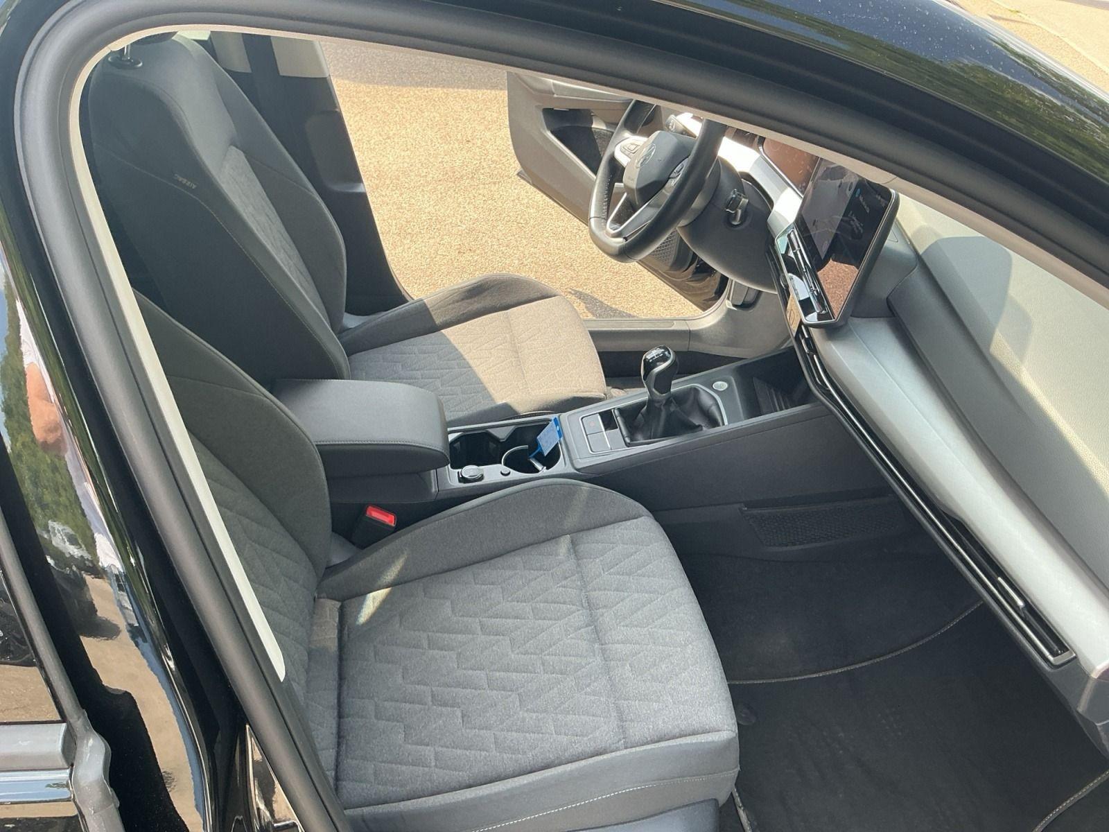 Volkswagen Golf VIII 2.0 TDI Life AHK Pano Navi LED Kamera, миниатюра 13