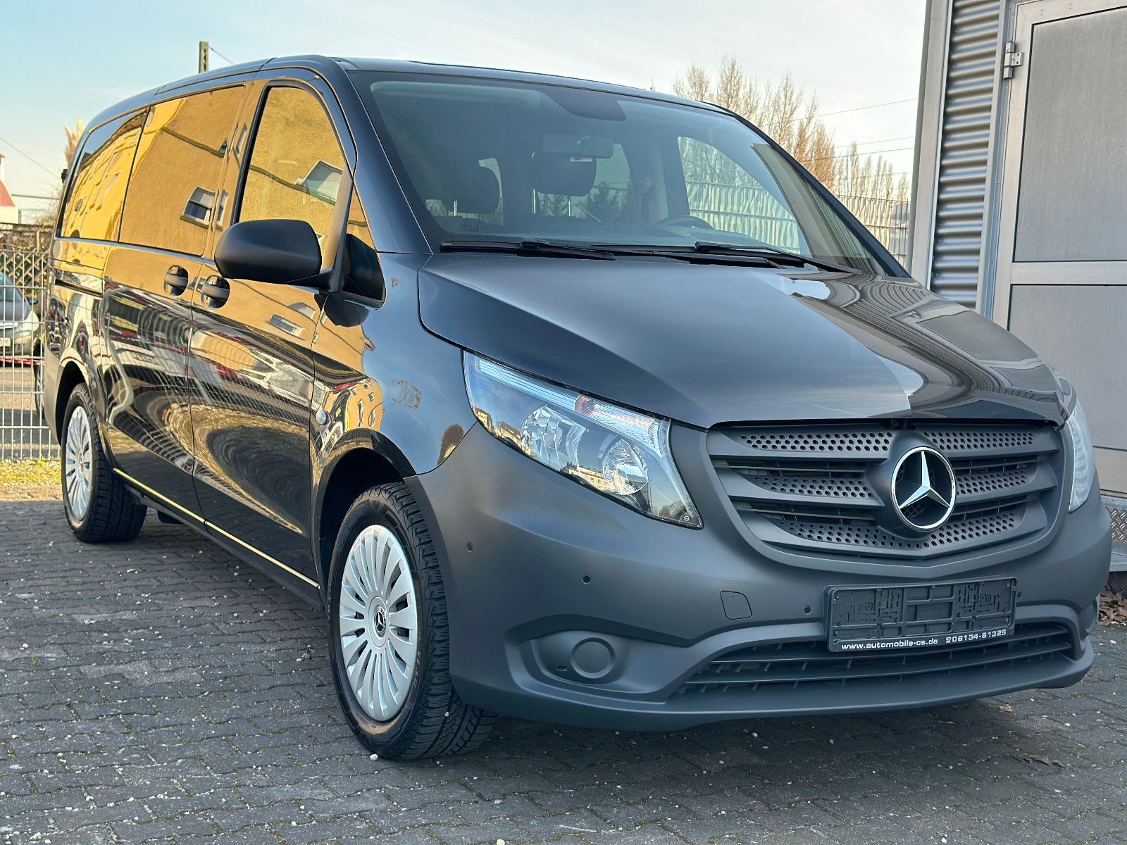 Fahrzeugabbildung Mercedes-Benz VITO TOURER 116 CDI PRO LANG*9 SITZER+KAMERA*