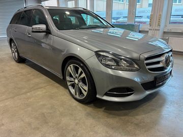 Mercedes E 250 - 2