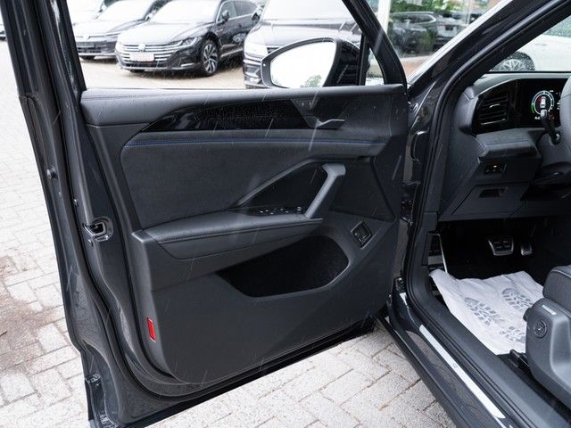 Tiguan R-Line eHybrid Black Style AHK IQ.Drive 8
