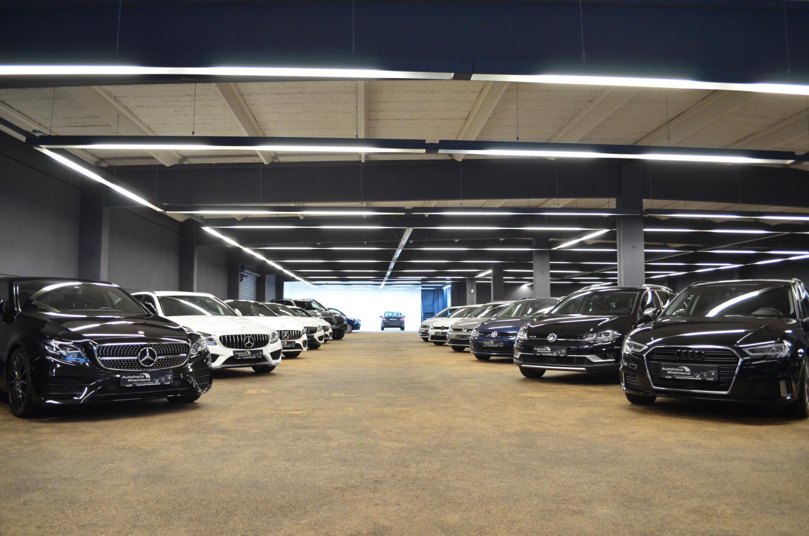 showroom-image-bottom