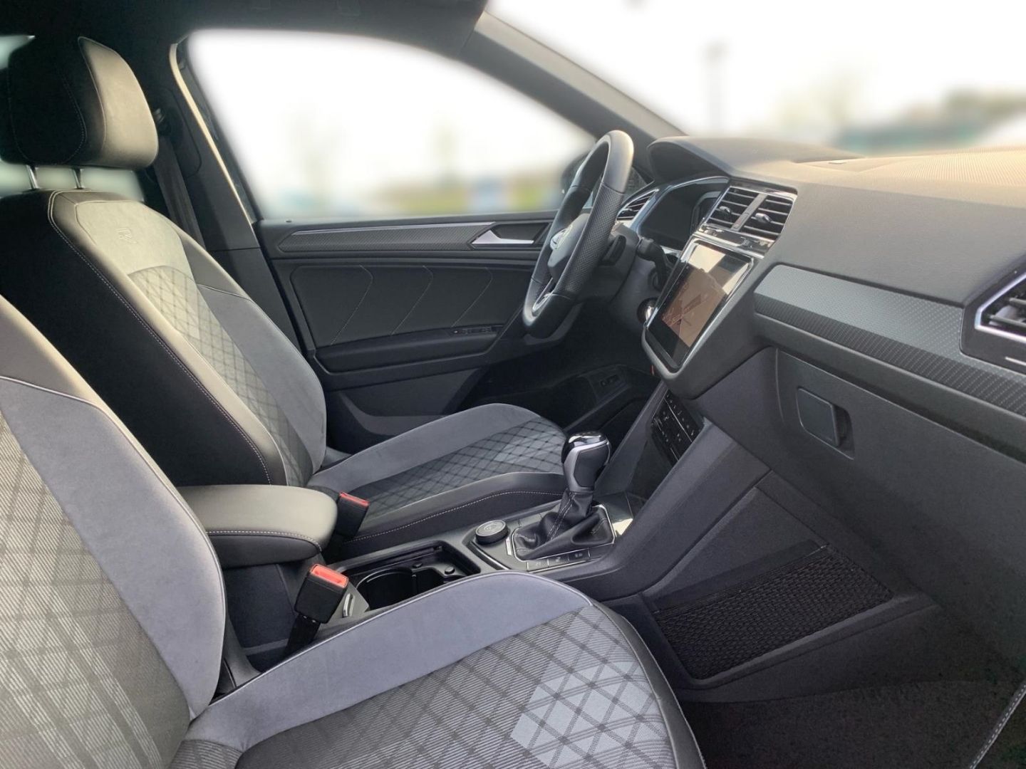 Volkswagen Tiguan Allspace R-Line 4Motion 2.0 TSI Navi AHK foto 25