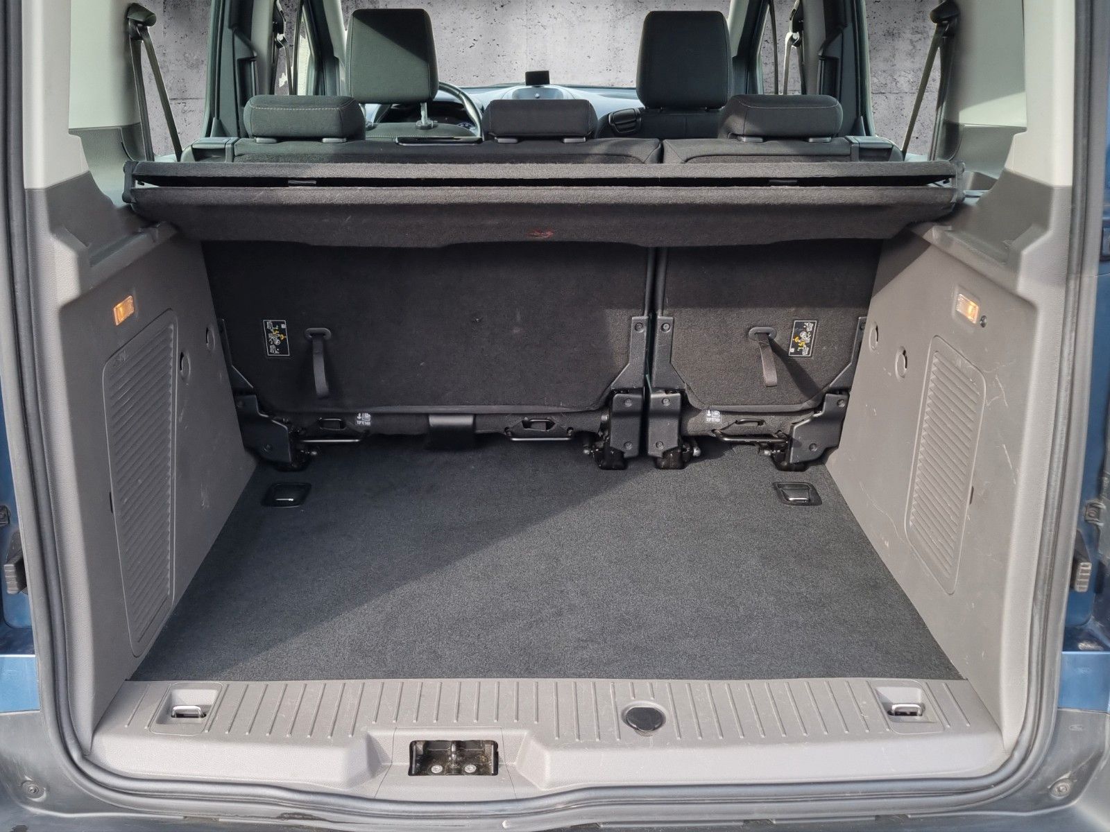 Fahrzeugabbildung Ford Tourneo Connect Trend