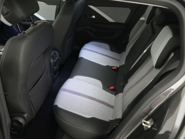 Astra L ST ELEGANCE CDTI AT+NAVI+LED LICHT+RÜCKF