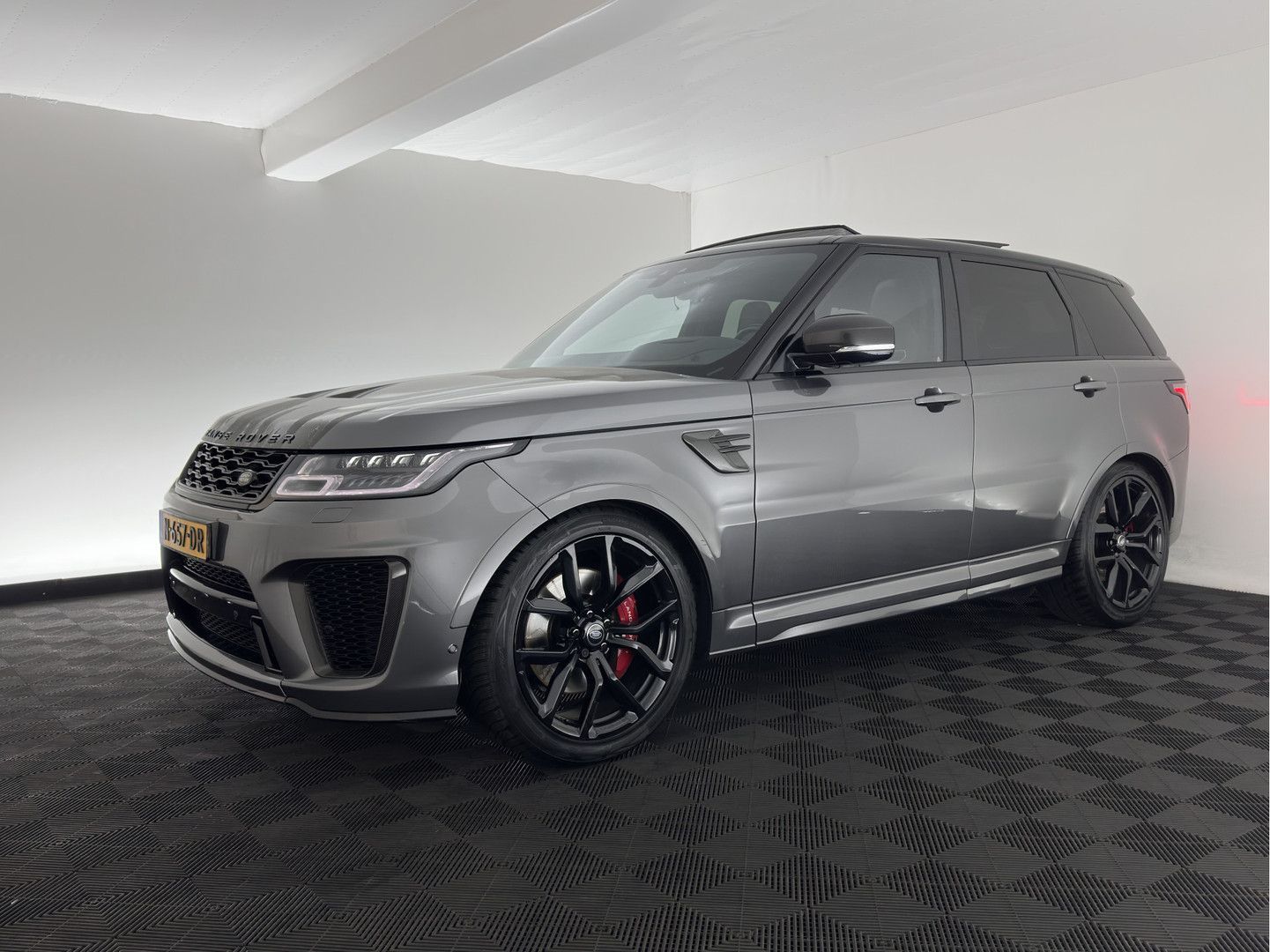 Land Rover Range Rover Sport 5.0 V8 SC SVR Aut, *PANO | HEA imagem 3