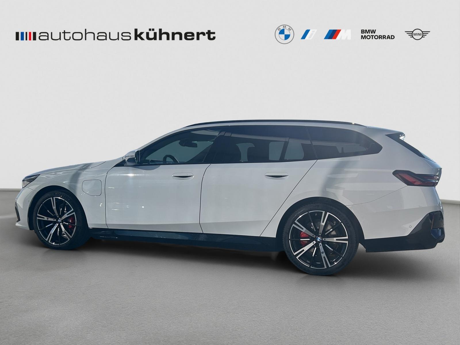 BMW 530e xDrive Touring M-Sport Hybr. UPE 87.380 EUR