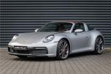 Porsche 992 Targa 4S - Clubleder Truffel - silberne Porsche 992