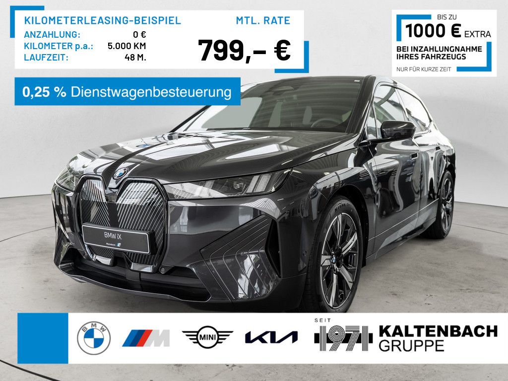 BMW iX xDrive 45 FACEL. LED ACC AHK NAVI H/K KAMERA