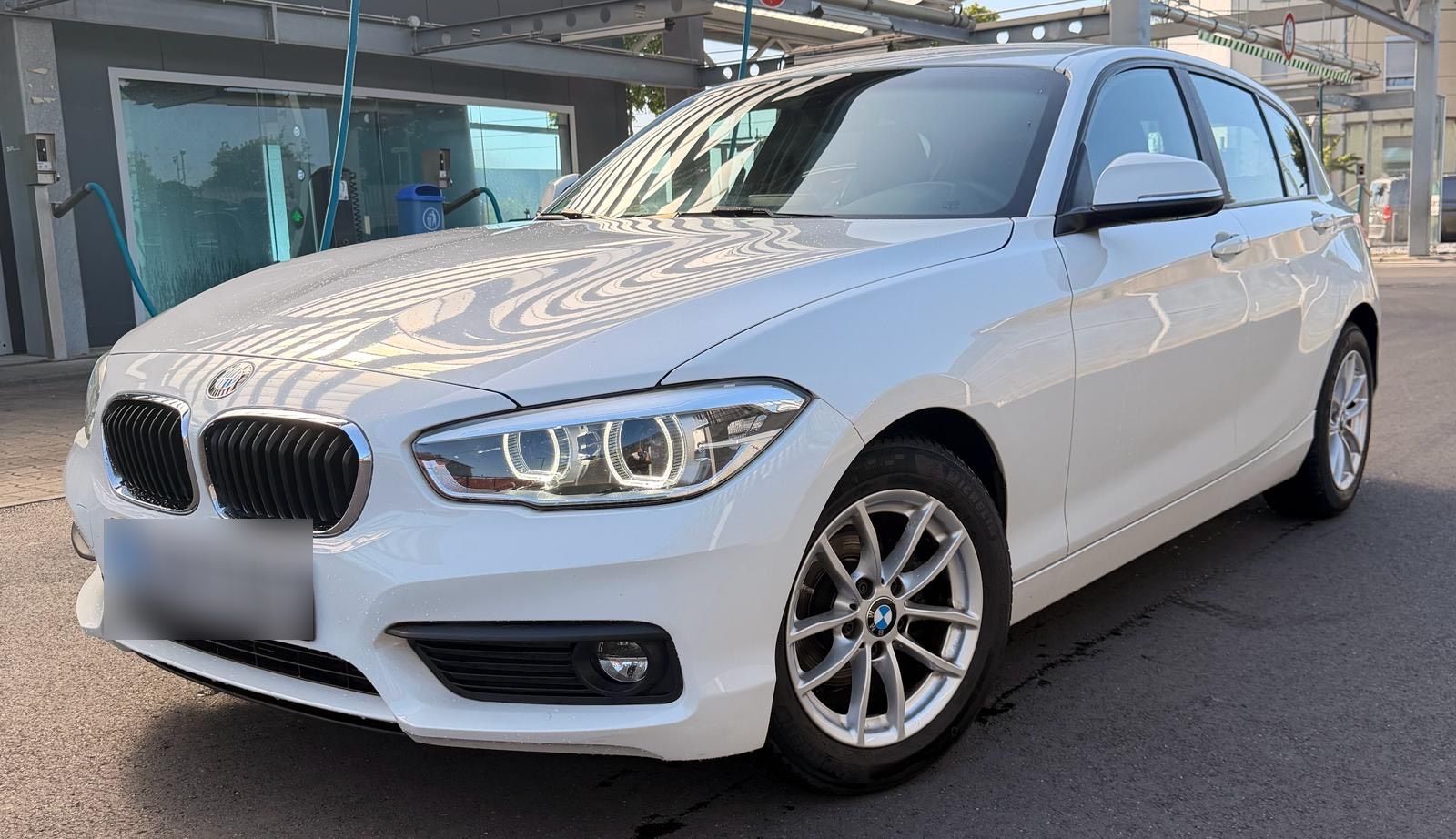 BMW 118