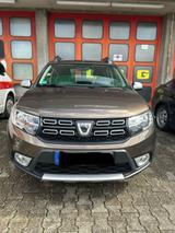 DaciaSandero Stepway 2019 - 75.000 Km - TÜ... - Dacia Sandero von privat