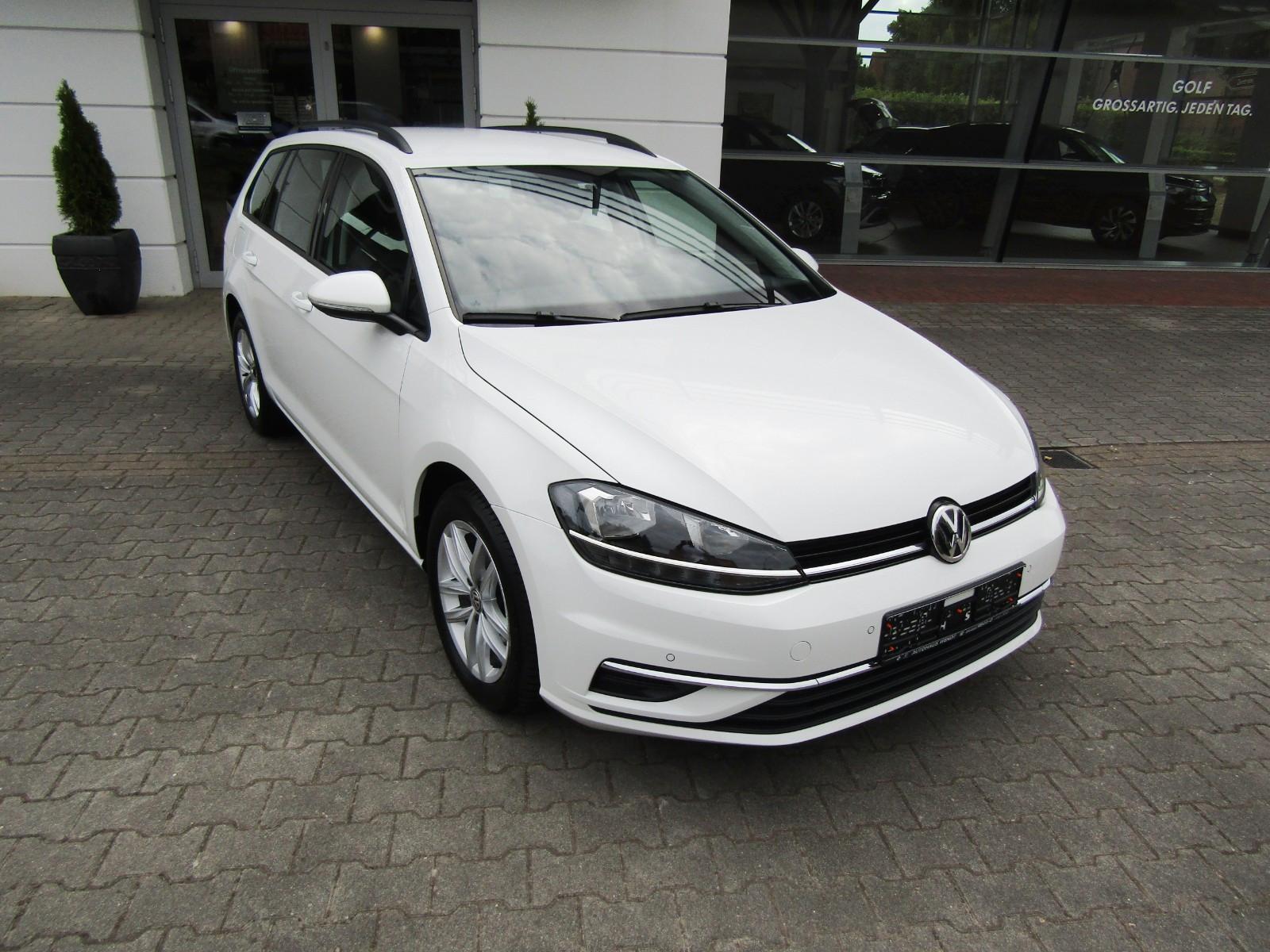 Volkswagen Golf VII Variant 1.0l Comfortline 7-Gang-DSG