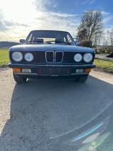 BMW 520i 2.Hd Cosmoblau 40 Jahre Sammler Notverkauf - BMW Gebrauchtwagen von 1985