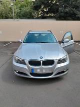 BMW 320i Combi - BMW 320 Gebrauchtwagen in Saarbrücken