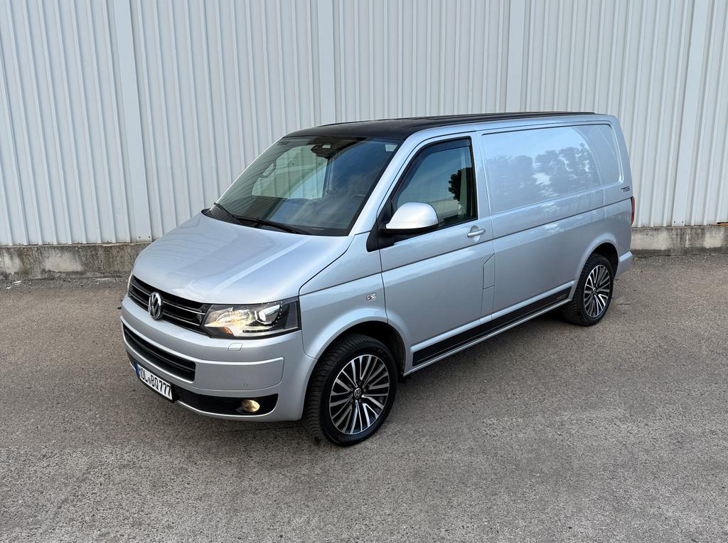 Volkswagen T5 Kombi