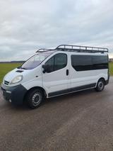 Opel Vivaro - gebrauchte Opel Vivaro aus dem Jahr 2003