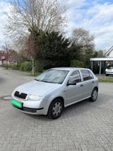 Skoda Fabia 1,4Mpi 4-türer - Skoda Fabia aus 2000