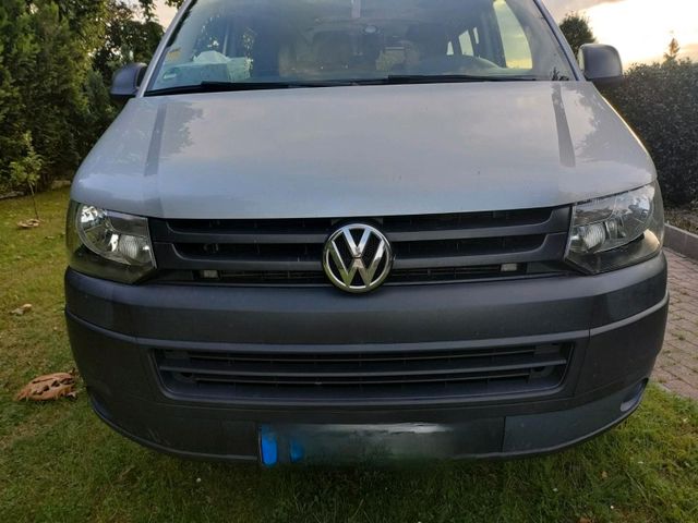 Volkswagen VW T5 Transporter 2.0 TDI