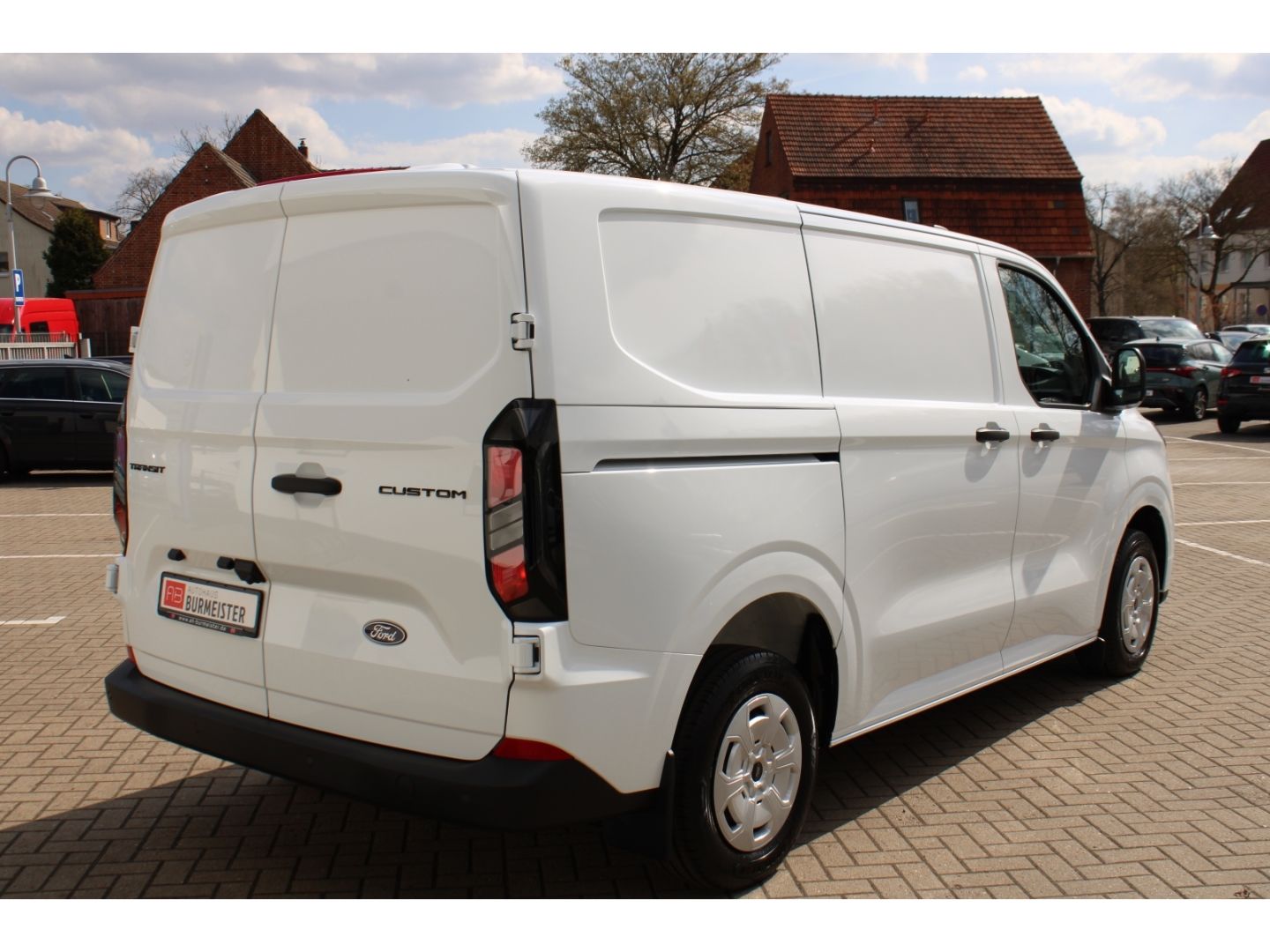 Fahrzeugabbildung Ford Transit Custom 320 L1 Trend LED GRA PDC RFK AHK