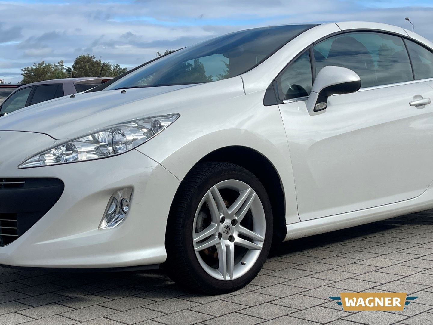 Fahrzeugabbildung Peugeot 308 CC Cabrio-Coupe Premium Klimaautomatik