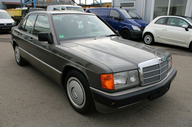 Mercedes-Benz 190E 2,0L*KLIMA*AUTOMAT*1HAND*H-ZULASSUN*DEUTSCH